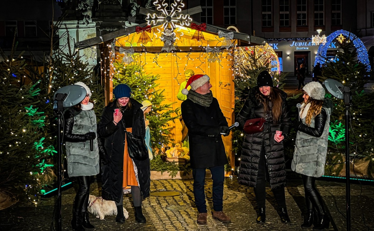 Wspólne kolędowanie na raciborskim rynku - Serwis informacyjny z Raciborza - naszraciborz.pl