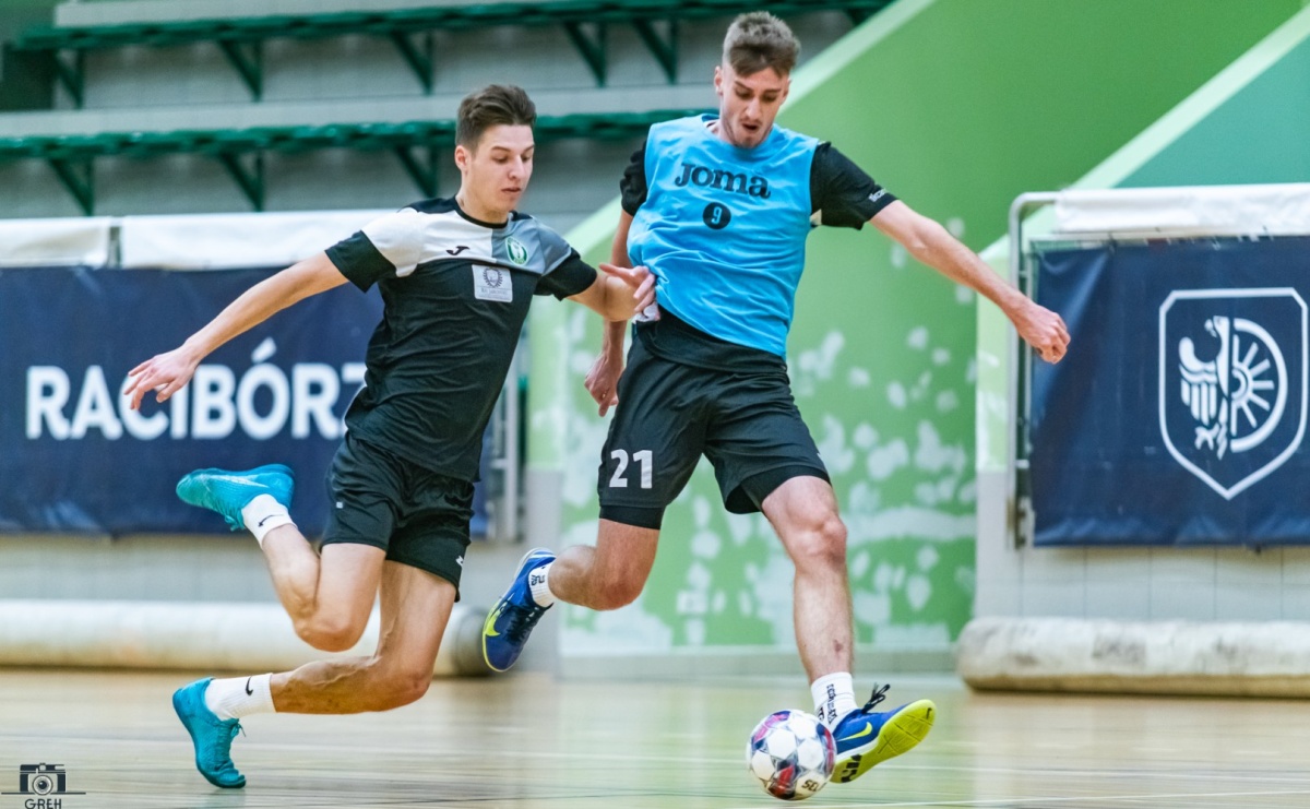 HLPN. Ponad trzydzieści bramek w sobotnich starciach [FOTO] - Serwis informacyjny z Raciborza - naszraciborz.pl