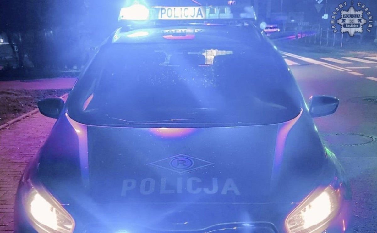 Raciborska policja stawia pytanie: kierowcy, czy na pewno wiesz, kiedy i jakich świateł używać w pojeździe? - Serwis informacyjny z Raciborza - naszraciborz.pl