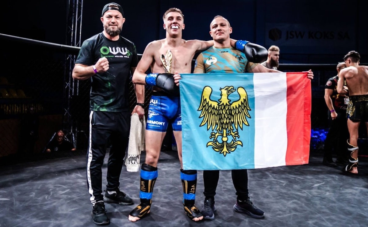 Adam Brzozowski z efektownym debiutem na Oświęcimskim Wieczorze Walk 4 - Serwis informacyjny z Raciborza - naszraciborz.pl