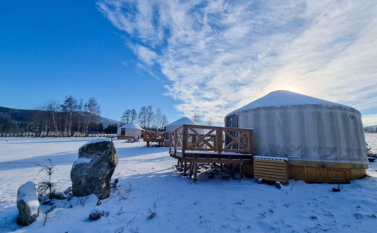 Jurta idealnym miejscem na spędzenie ferii zimowych na Dolnym Śląsku - Serwis informacyjny z Raciborza - naszraciborz.pl