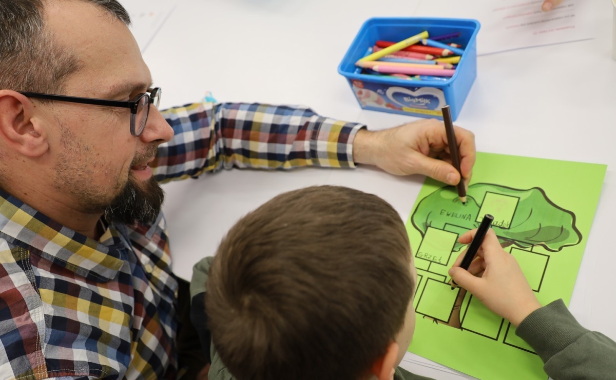 Nie taka genealogia straszna, czyli sobotnie warsztaty w Klubie Ojca - Serwis informacyjny z Raciborza - naszraciborz.pl