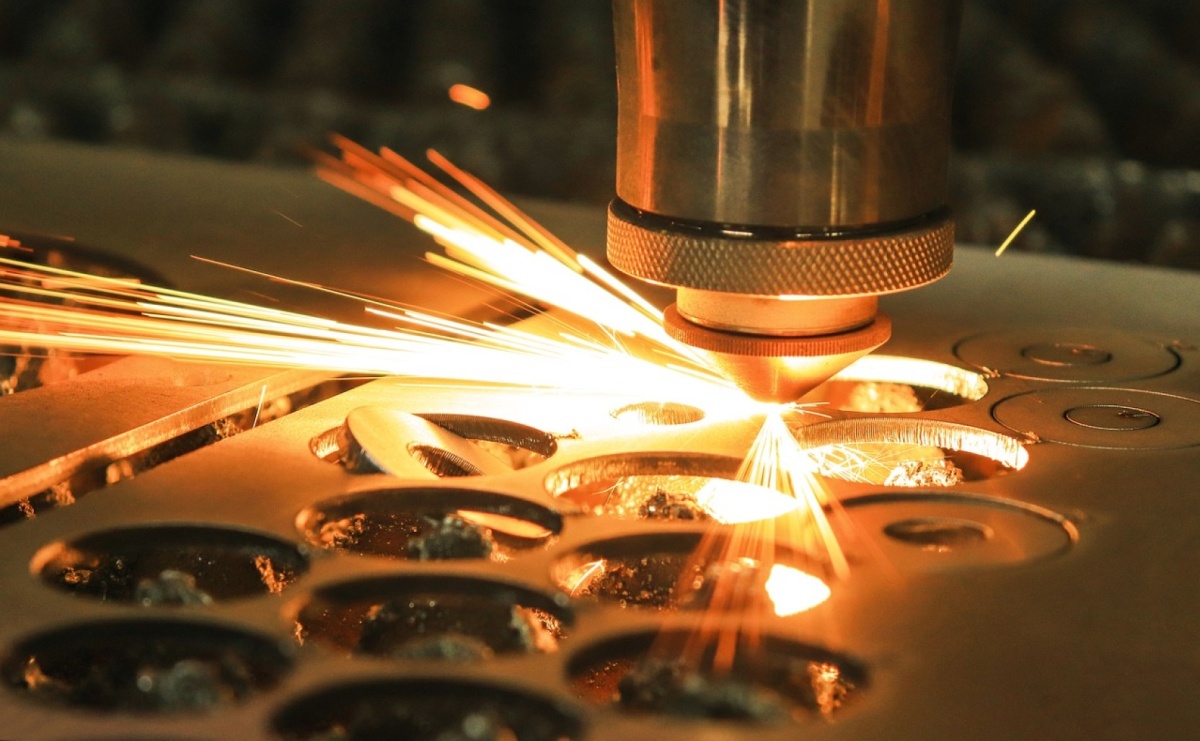 Gdzie wykonać laserowe cięcie metalu? - Serwis informacyjny z Raciborza - naszraciborz.pl