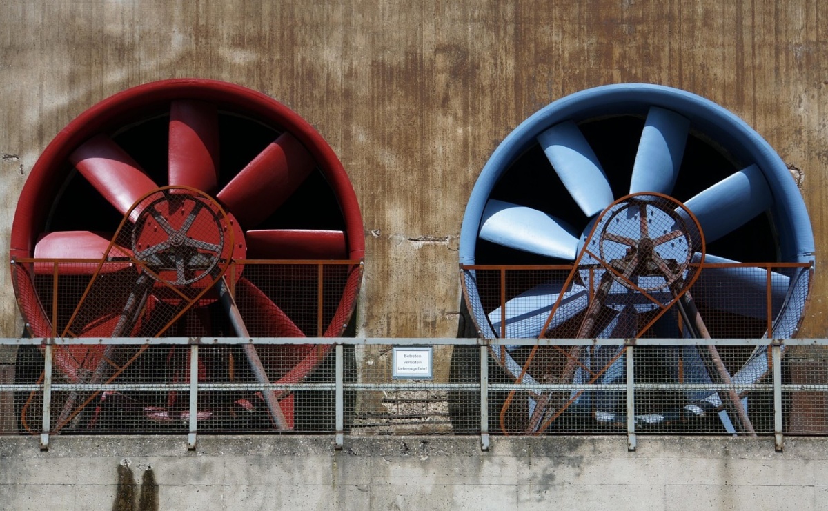 Wentylatory Przemysłowe: Jak Wybrać Odpowiedni Typ do Swojego Zakładu? - Serwis informacyjny z Raciborza - naszraciborz.pl