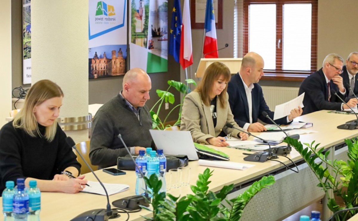 W powiecie dyskutowano o kierunkach kształcenia - Serwis informacyjny z Raciborza - naszraciborz.pl