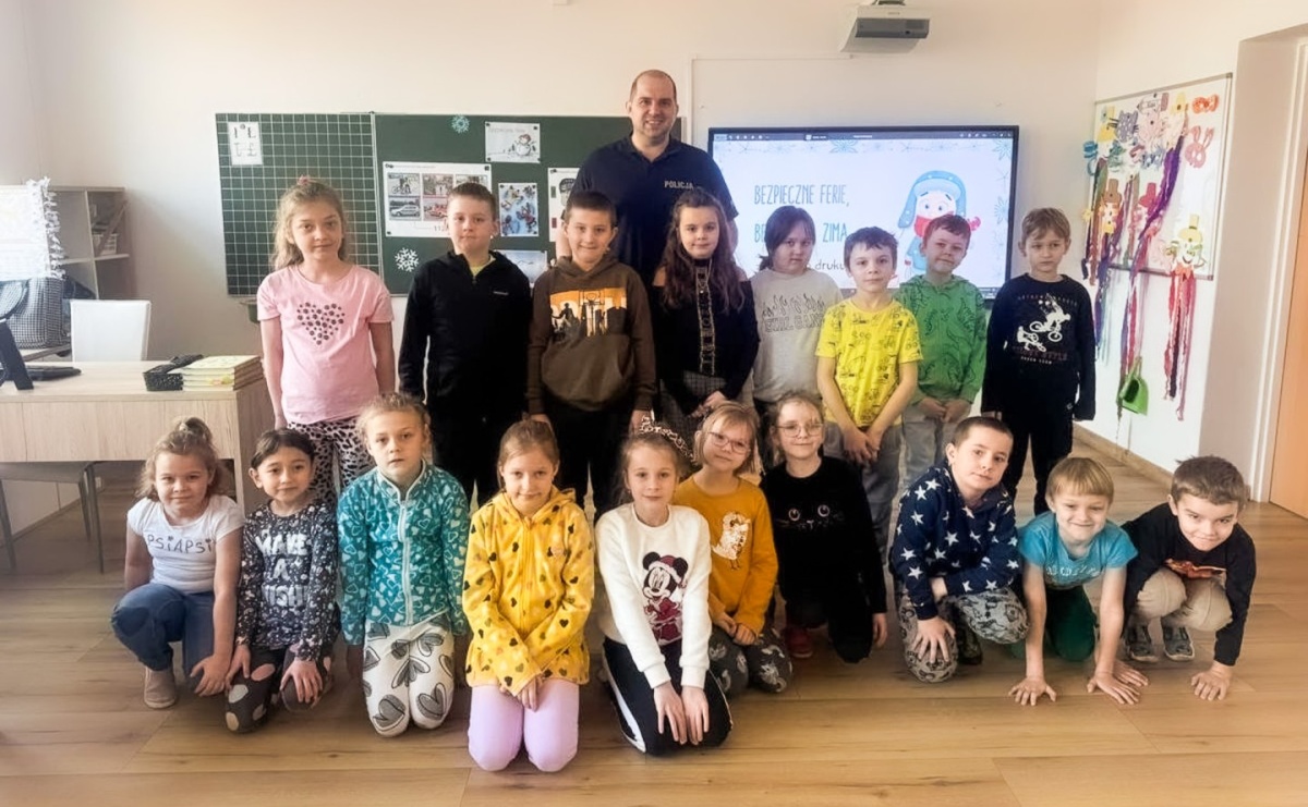 O bezpieczeństwie podczas w ferii. Spotkanie z dzielnicowym w Babicach - Serwis informacyjny z Raciborza - naszraciborz.pl