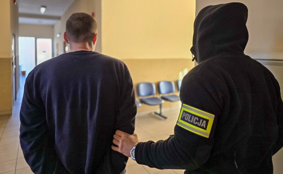 Wymierzył w ekspedientkę. Usiłowanie rozboju w Raciborzu - Serwis informacyjny z Raciborza - naszraciborz.pl