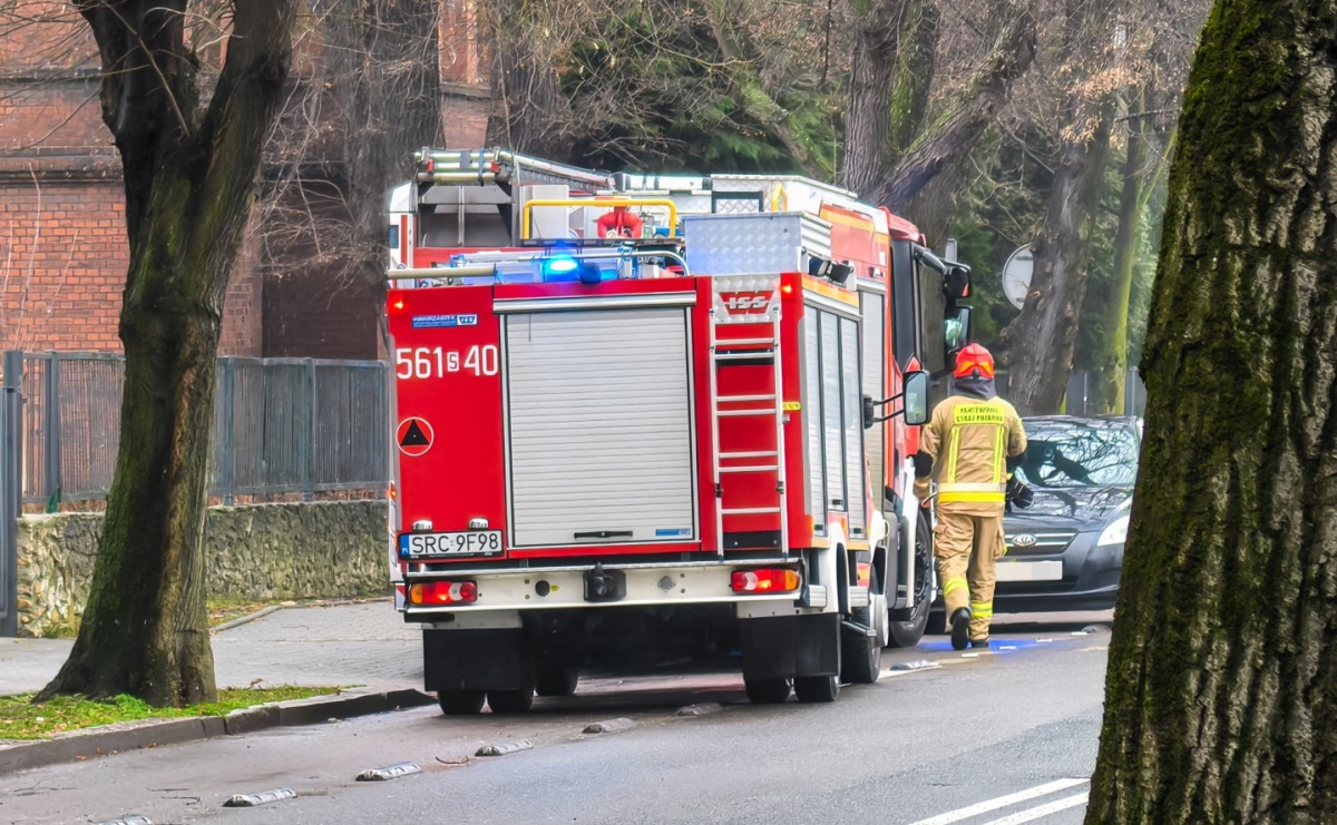 Alarm bombowy w CKZiU nr 1 w Raciborzu - Serwis informacyjny z Raciborza - naszraciborz.pl