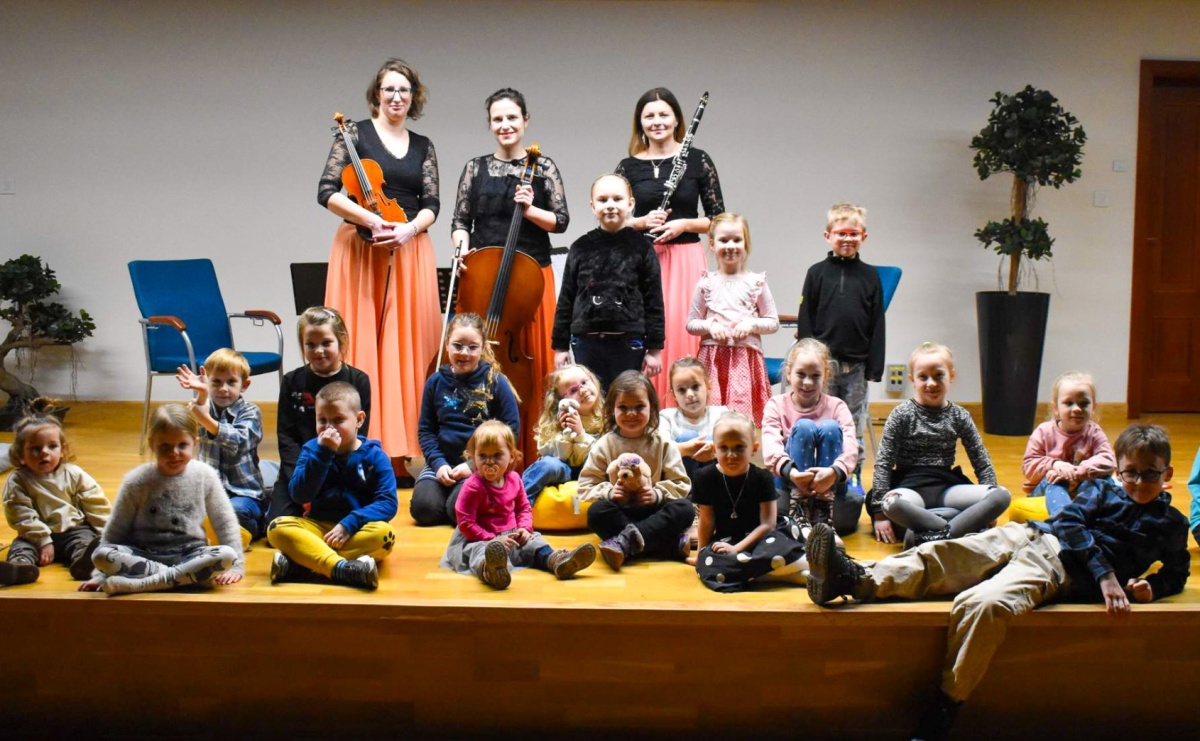 Muzyczna podróż do świata bajek na raciborskim zamku - Serwis informacyjny z Raciborza - naszraciborz.pl