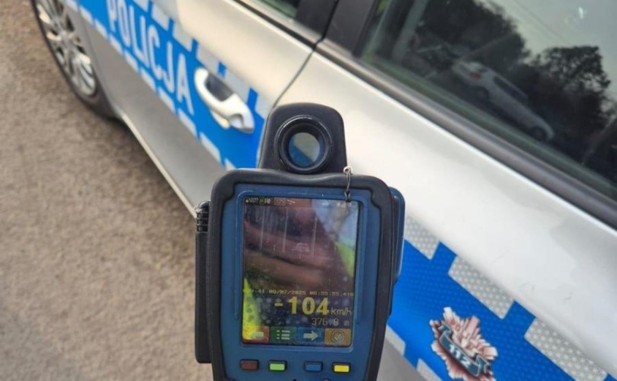 Ponad stówą w zabudowanym. Drogowy recydywista z wysokim mandatem  - Serwis informacyjny z Raciborza - naszraciborz.pl