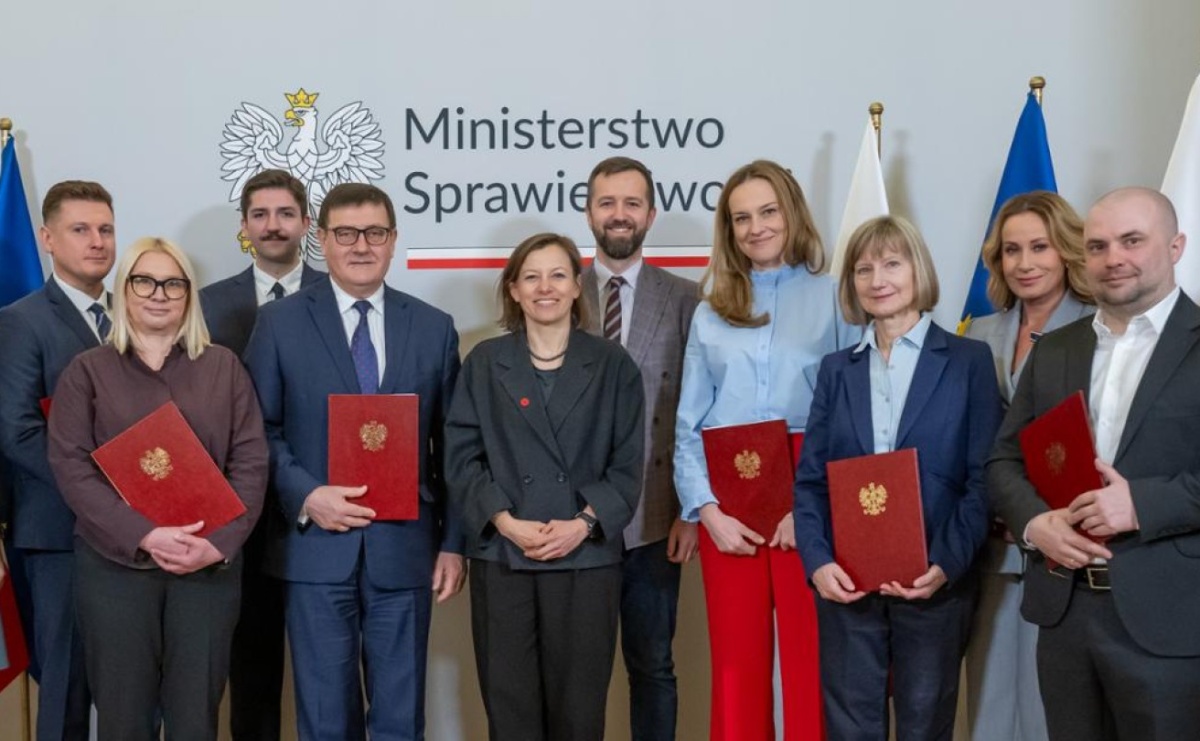 Ministerstwo Sprawiedliwości i organizacje prawnicze współpracują przy Dniu Edukacji Prawnej 2025 - Serwis informacyjny z Raciborza - naszraciborz.pl