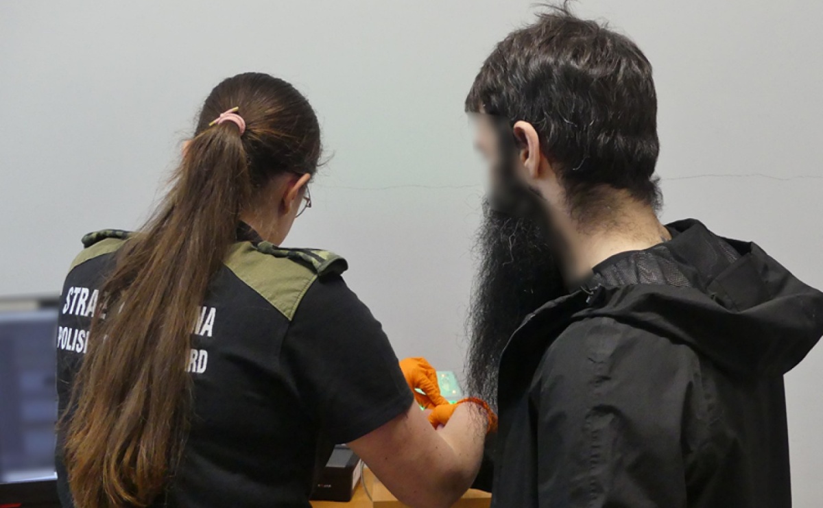 Obywatel Burkina Faso oraz dwóch Gruzinów zobowiązani do opuszczenia terytorium Polski - Serwis informacyjny z Raciborza - naszraciborz.pl