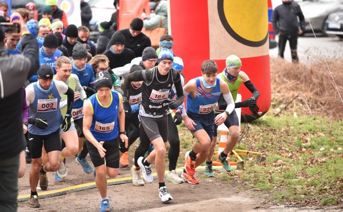 Mateusz Mrówka zwycięzcą XIII Biegu Twardziela [FOTO i WIDEO] - Serwis informacyjny z Raciborza - naszraciborz.pl