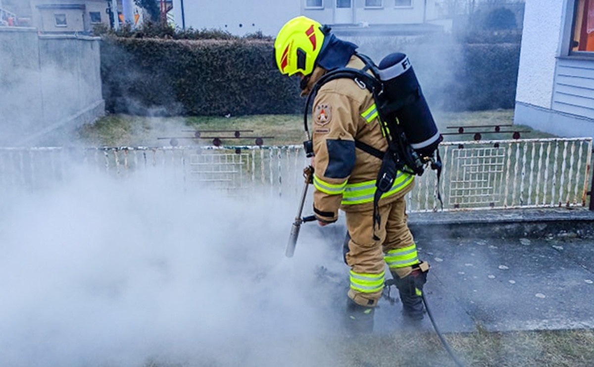 Kolizja w Raciborzu i interwencja straży pożarnej w Krowiarkach - Serwis informacyjny z Raciborza - naszraciborz.pl
