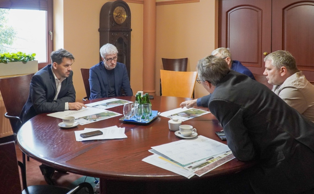 W raciborskim magistracie rozmawiano o nowych kortach - Serwis informacyjny z Raciborza - naszraciborz.pl