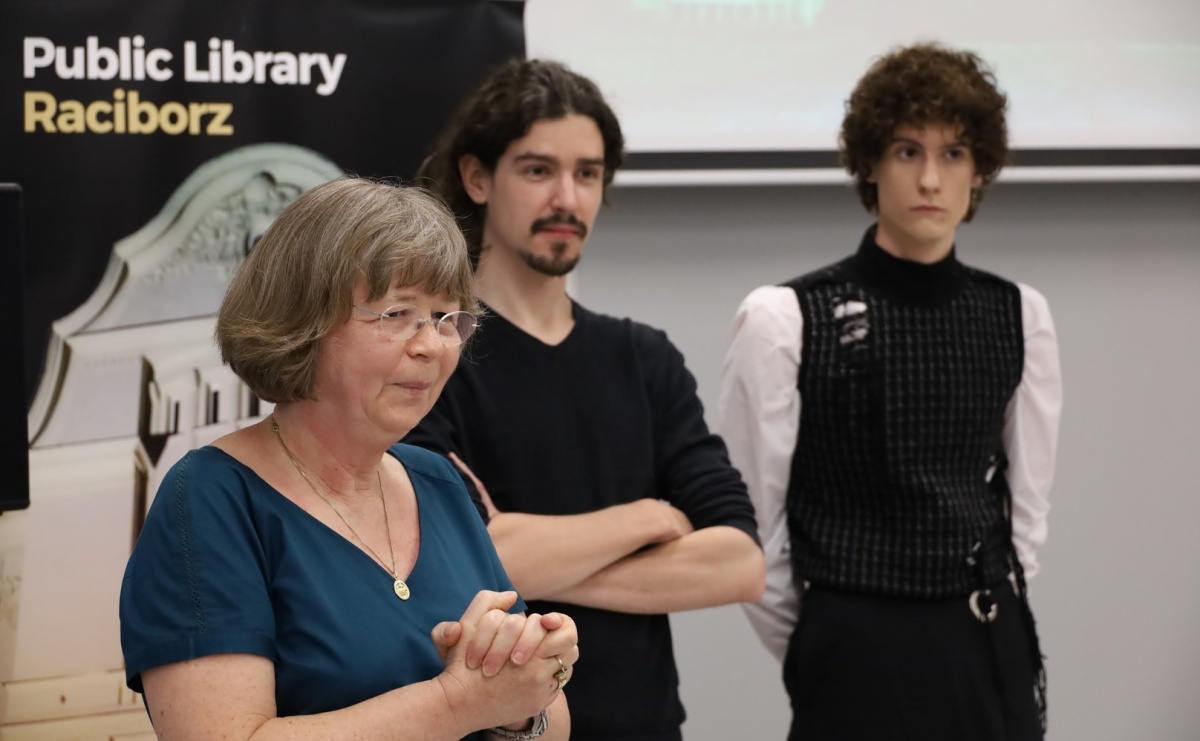 RAZEM i OSOBNO – FOTON świętuje w Bibliotece - Serwis informacyjny z Raciborza - naszraciborz.pl