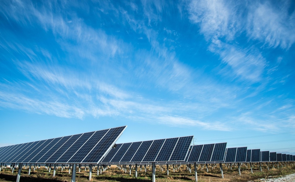 Jakie czynniki wpływają na wydajność modułów fotowoltaicznych? - Serwis informacyjny z Raciborza - naszraciborz.pl