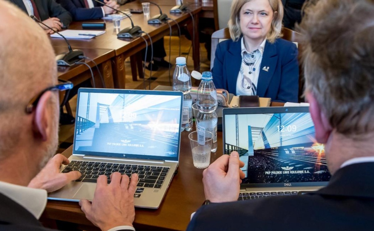 Szybkie koleje i CPK. Rybnik i Wodzisław Śląski mają skorzystać na planach rządu - Serwis informacyjny z Raciborza - naszraciborz.pl