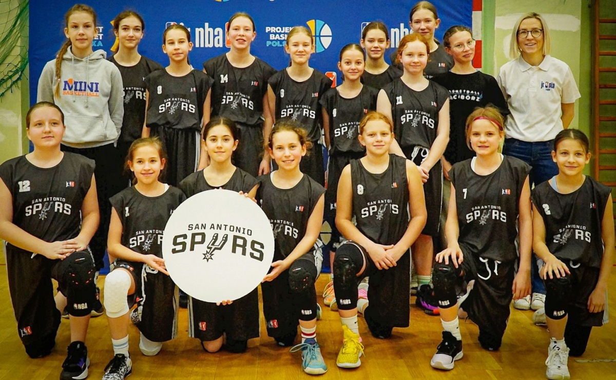 Emocjonujący Turniej Jr. NBA Polska Girls w Arenie Rafako OSiR Racibórz - Serwis informacyjny z Raciborza - naszraciborz.pl