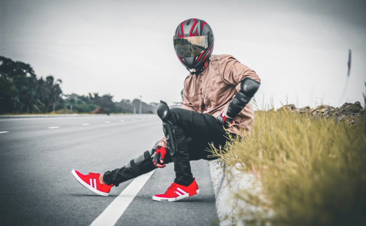 Bezpieczeństwo na długich trasach – dlaczego odpowiednie buty motocyklowe są tak ważne? - Serwis informacyjny z Raciborza - naszraciborz.pl