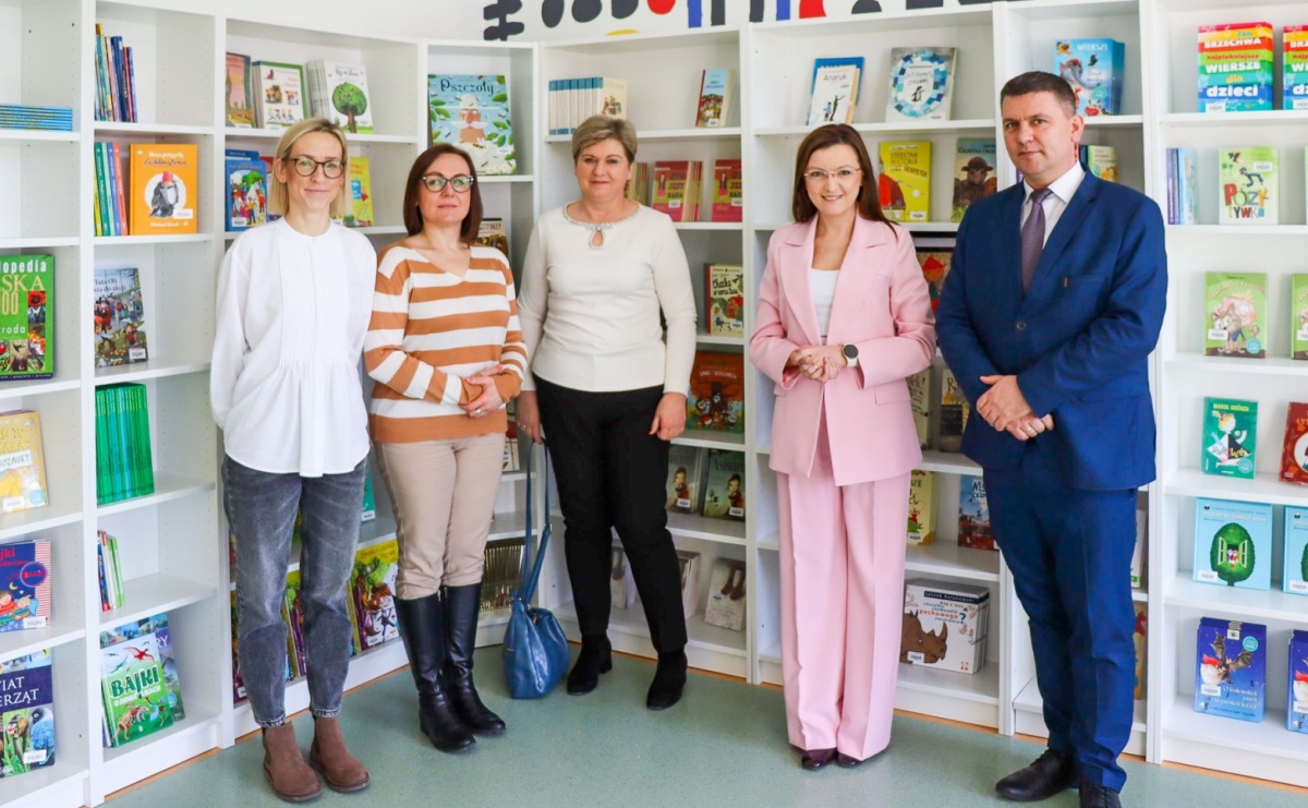Reaktywacja biblioteki w ZSP w Rudniku zakończona sukcesem - Serwis informacyjny z Raciborza - naszraciborz.pl
