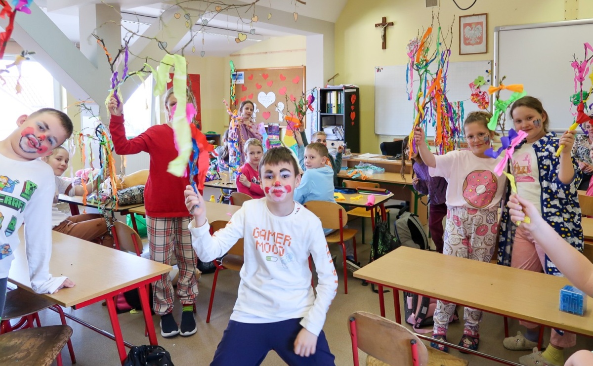 Piżamowe powitanie wiosny w Studziennej - Serwis informacyjny z Raciborza - naszraciborz.pl