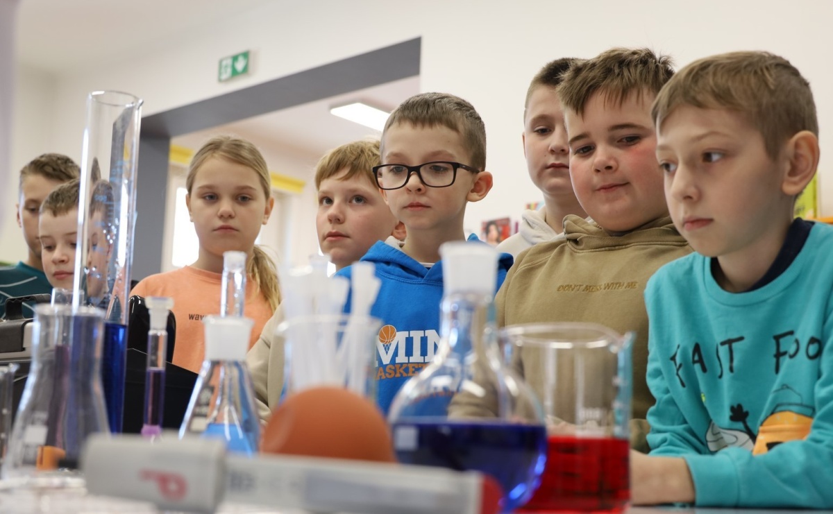 Światowy Dzień Wody z Wodociągami Raciborskimi w bibliotece - Serwis informacyjny z Raciborza - naszraciborz.pl