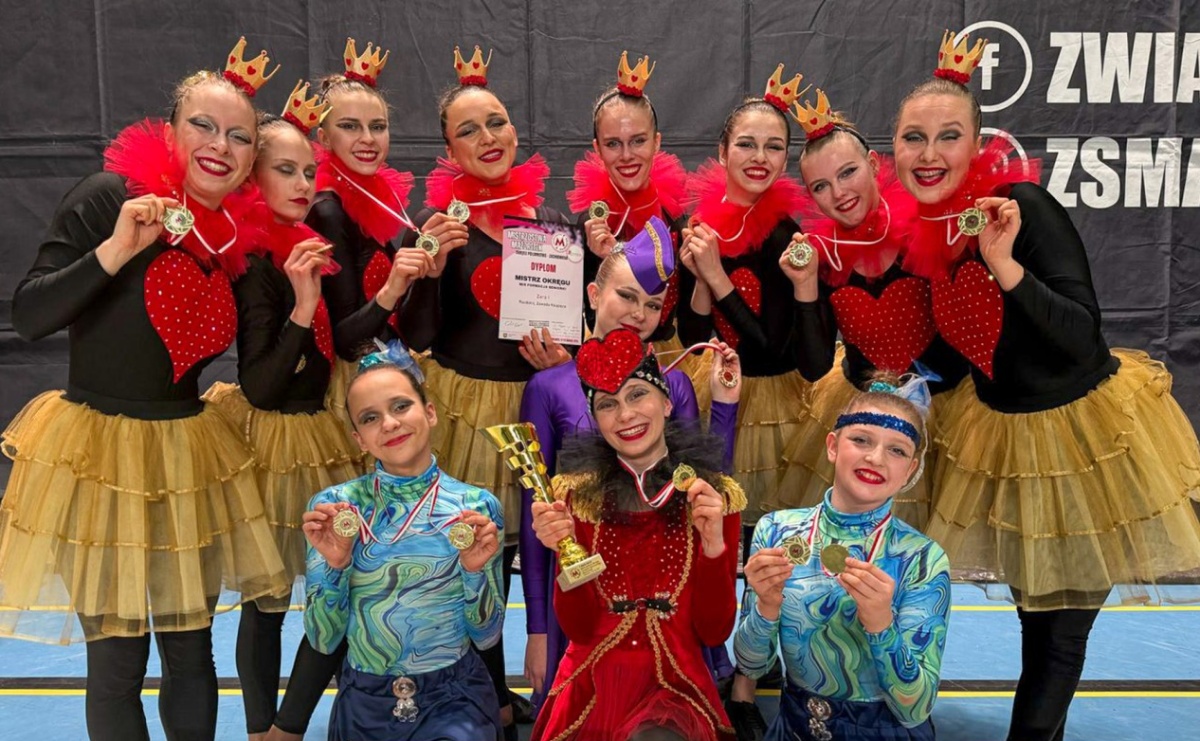 ZARA na Mistrzostwach Mażoretek Okręgu Południowo-Zachodniego [FOTO] - Serwis informacyjny z Raciborza - naszraciborz.pl