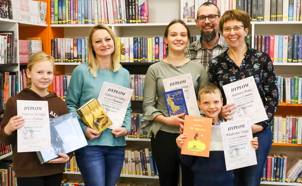Rodzinne czytanie Sposobu na Alcybiadesa – weź udział w konkursie! - Serwis informacyjny z Raciborza - naszraciborz.pl