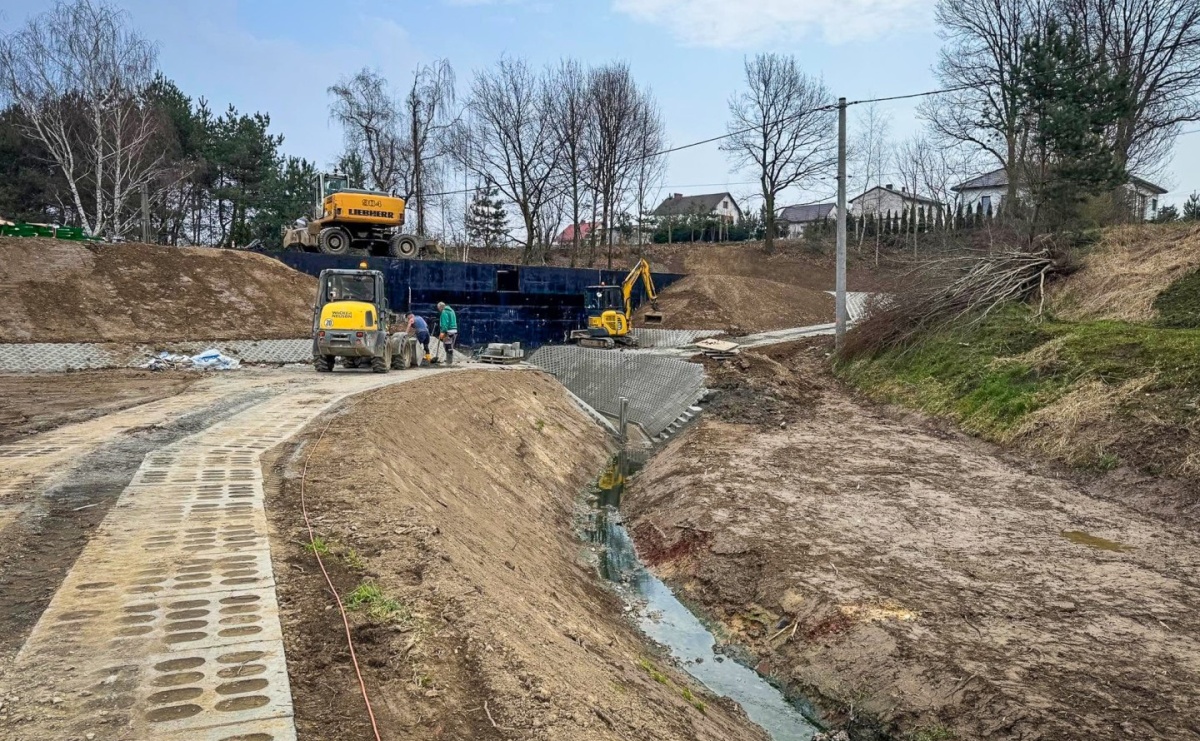 Gmina Krzyżanowice stawia na ochronę przed powodziami. Powstaje kolejny zbiornik - Serwis informacyjny z Raciborza - naszraciborz.pl