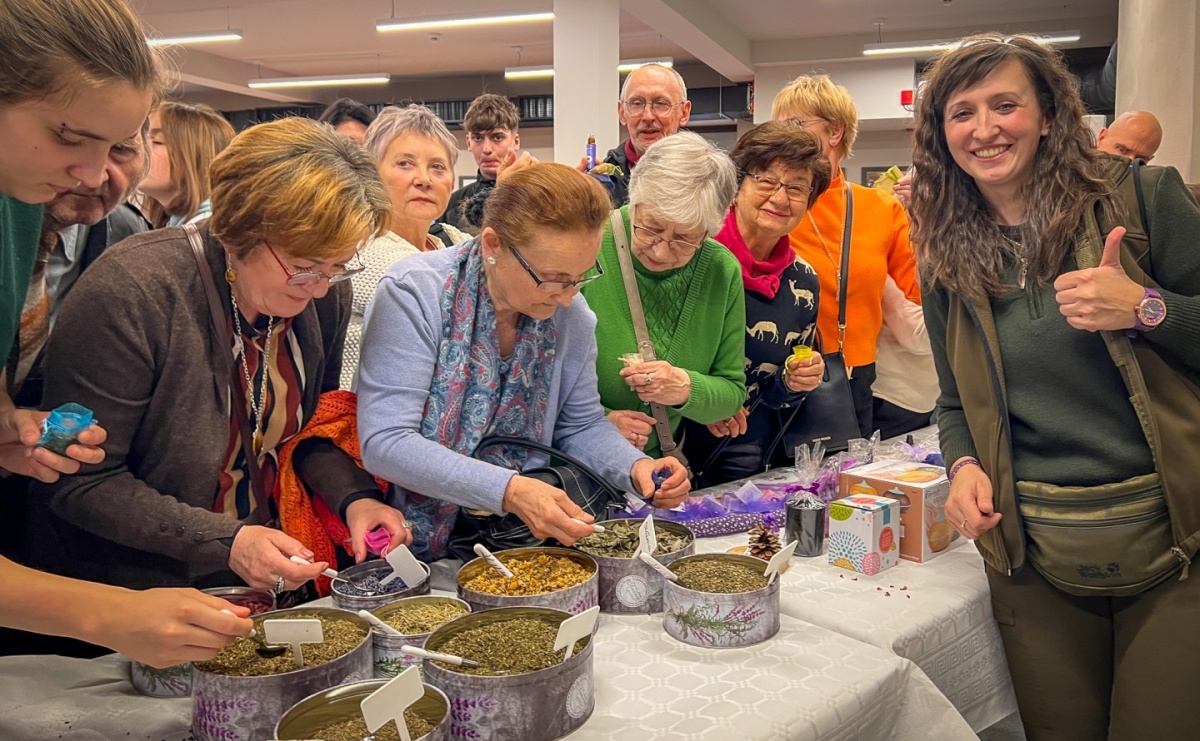 Zapachy lasu i militaria na Zamku Piastowskim. Zamkowa niedziela z przyrodą i historią - Serwis informacyjny z Raciborza - naszraciborz.pl