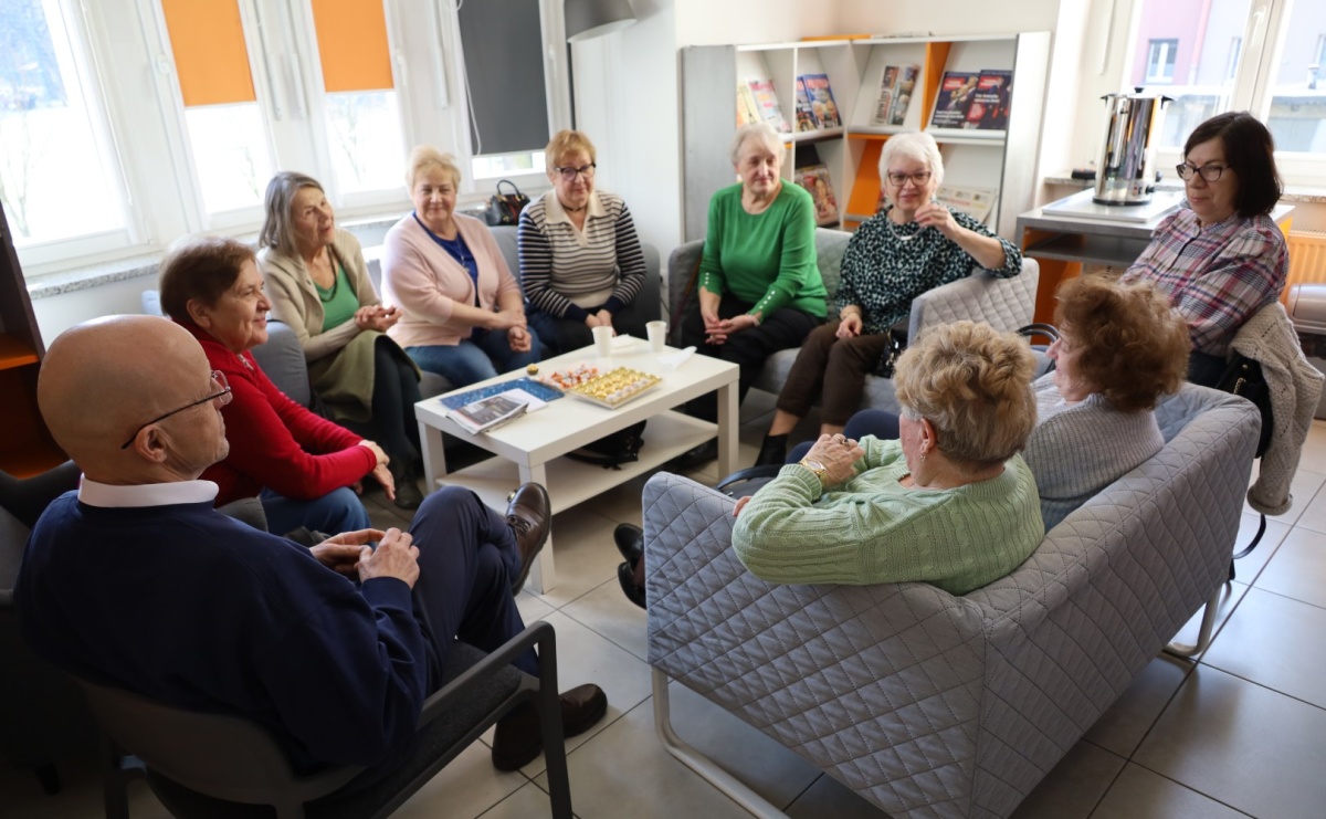 W oczekiwaniu na Święta Wielkanocne… wybierz biblioteczne kluby - Serwis informacyjny z Raciborza - naszraciborz.pl