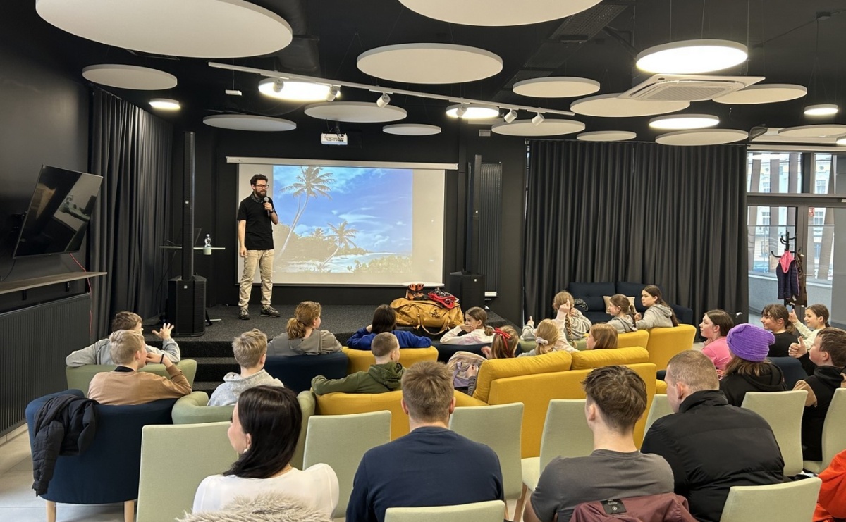 Pirat Dyplomata na Stacji Młodych - Serwis informacyjny z Raciborza - naszraciborz.pl