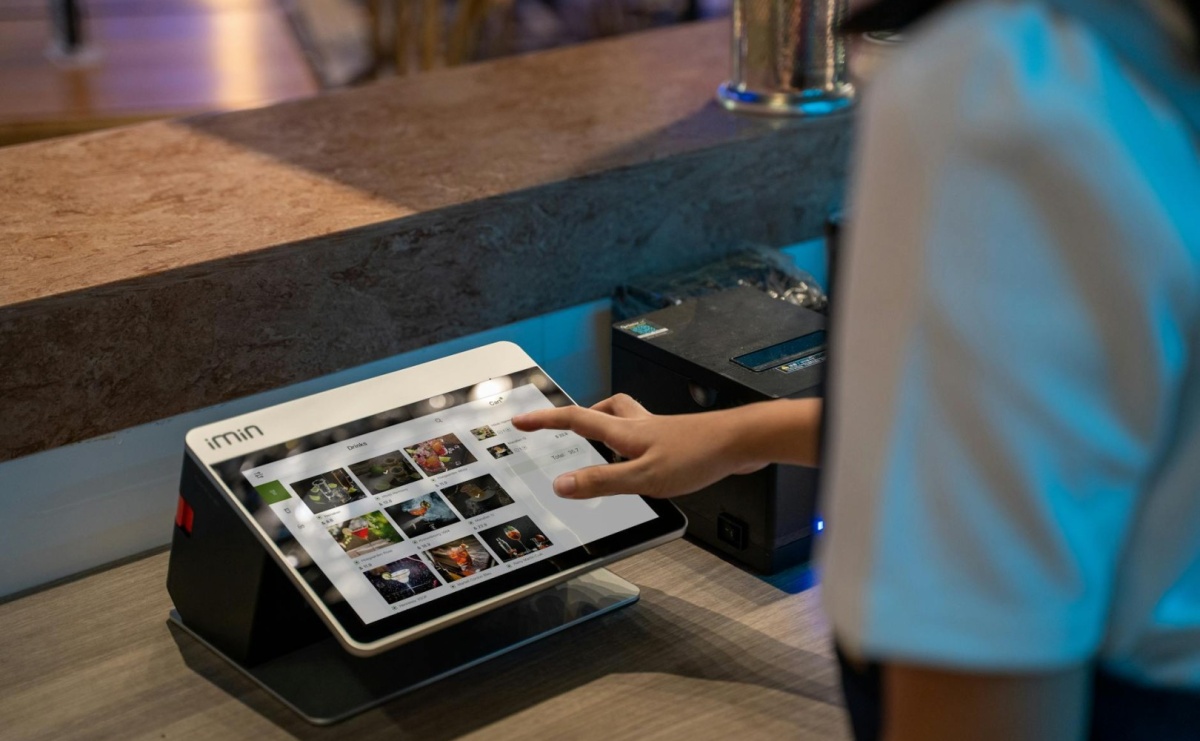 Czy infokioski zastąpią tradycyjne punkty obsługi klienta? - Serwis informacyjny z Raciborza - naszraciborz.pl