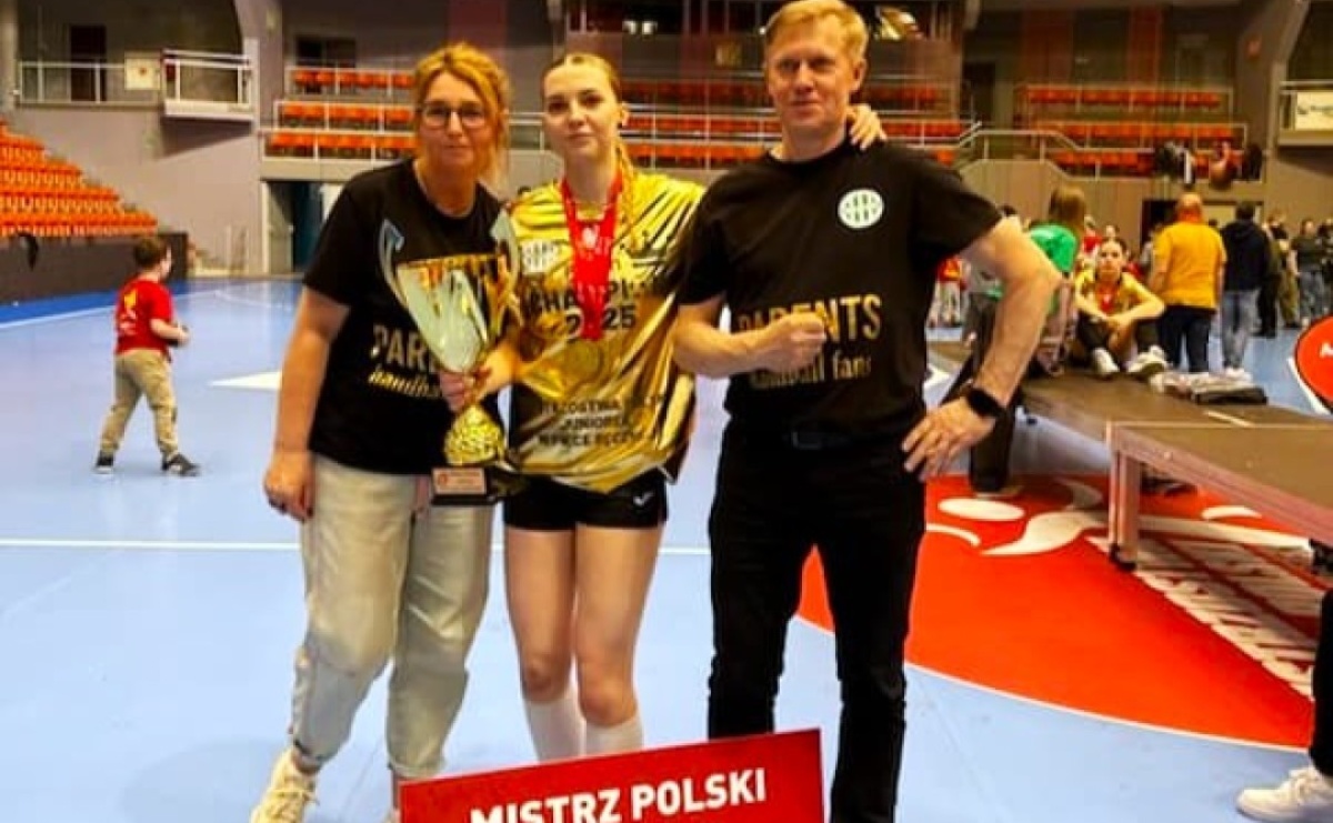 Wiktoria Marcinek mistrzynią Polski juniorek w piłce ręcznej - Serwis informacyjny z Raciborza - naszraciborz.pl