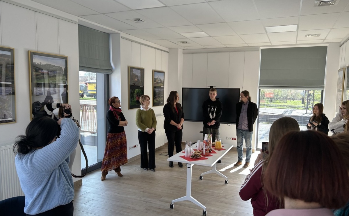 Stacja Młodych zadebiutowała jako galeria fotografii - Serwis informacyjny z Raciborza - naszraciborz.pl