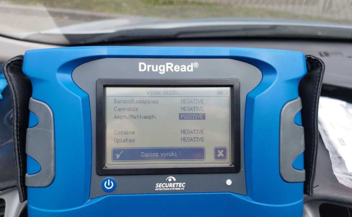 Wsiadł za kierownicę będąc pod wpływem narkotyków - Serwis informacyjny z Raciborza - naszraciborz.pl