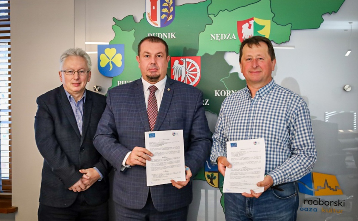 Umowa podpisana. Rusza drugi etap prac melioracyjnych w Roszkowie - Serwis informacyjny z Raciborza - naszraciborz.pl