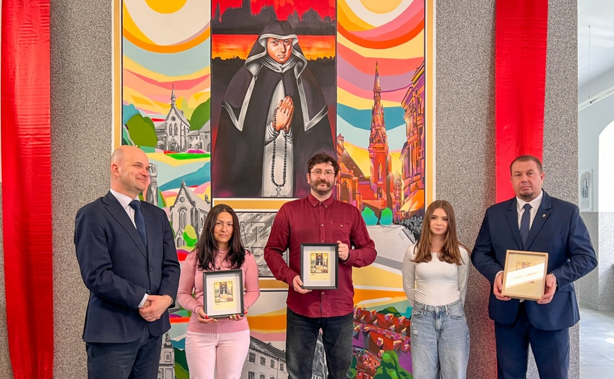 Malowidło z Eufemią Piastówną ozdobiło raciborski Ekonomik - Serwis informacyjny z Raciborza - naszraciborz.pl