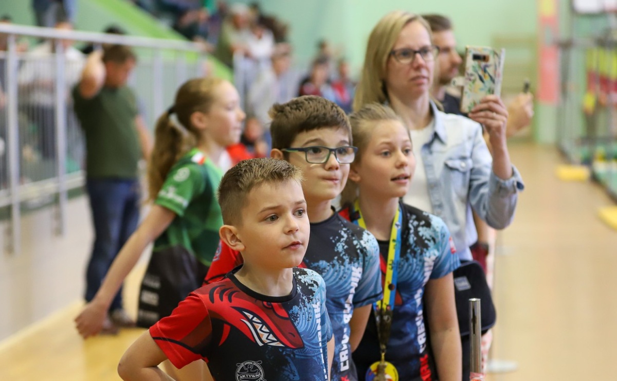 Ponad 100 młodych zawodników na Mistrzostwach Śląska Ninja Monkey Kids w Raciborzu - Serwis informacyjny z Raciborza - naszraciborz.pl
