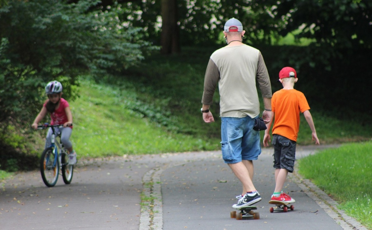 Majówka z dzieckiem — jak zadbać o bezpieczeństwo najmłodszych? - Serwis informacyjny z Raciborza - naszraciborz.pl