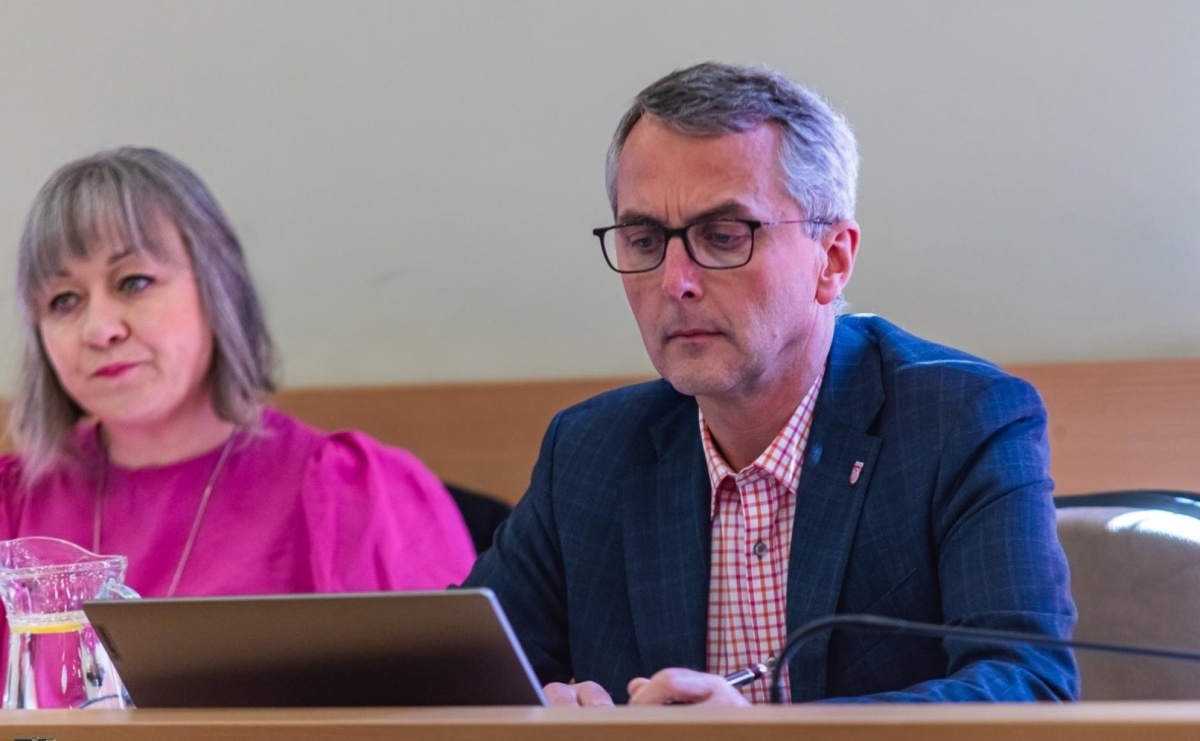 Podwyżka opłaty za odpady wywołała spory wśród radnych - Serwis informacyjny z Raciborza - naszraciborz.pl