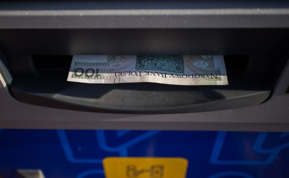 80 proc. emerytów i rencistów wybiera przelew z ZUS na bankowe konto - Serwis informacyjny z Raciborza - naszraciborz.pl