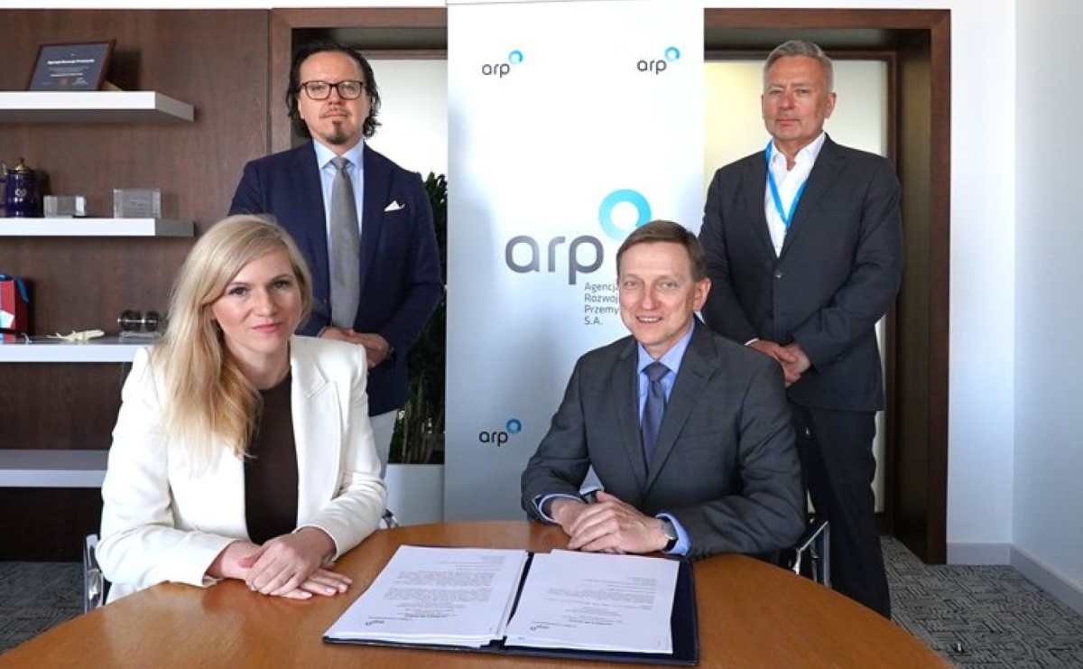 Podpisano porozumienie w sprawie majątku Rafako. Premier o produkcji zbrojeniowej w Raciborzu - Serwis informacyjny z Raciborza - naszraciborz.pl