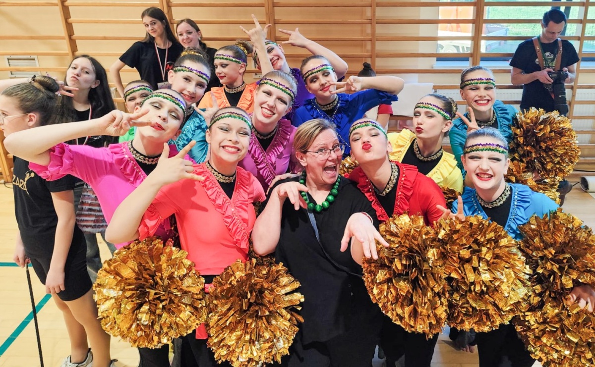 Grad medali mażoretek ZARA na Mistrzostwach Polski - Serwis informacyjny z Raciborza - naszraciborz.pl