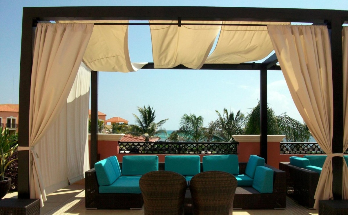 Poduszki ogrodowe na wymiar – kiedy warto zamówić indywidualne rozwiązania - Serwis informacyjny z Raciborza - naszraciborz.pl