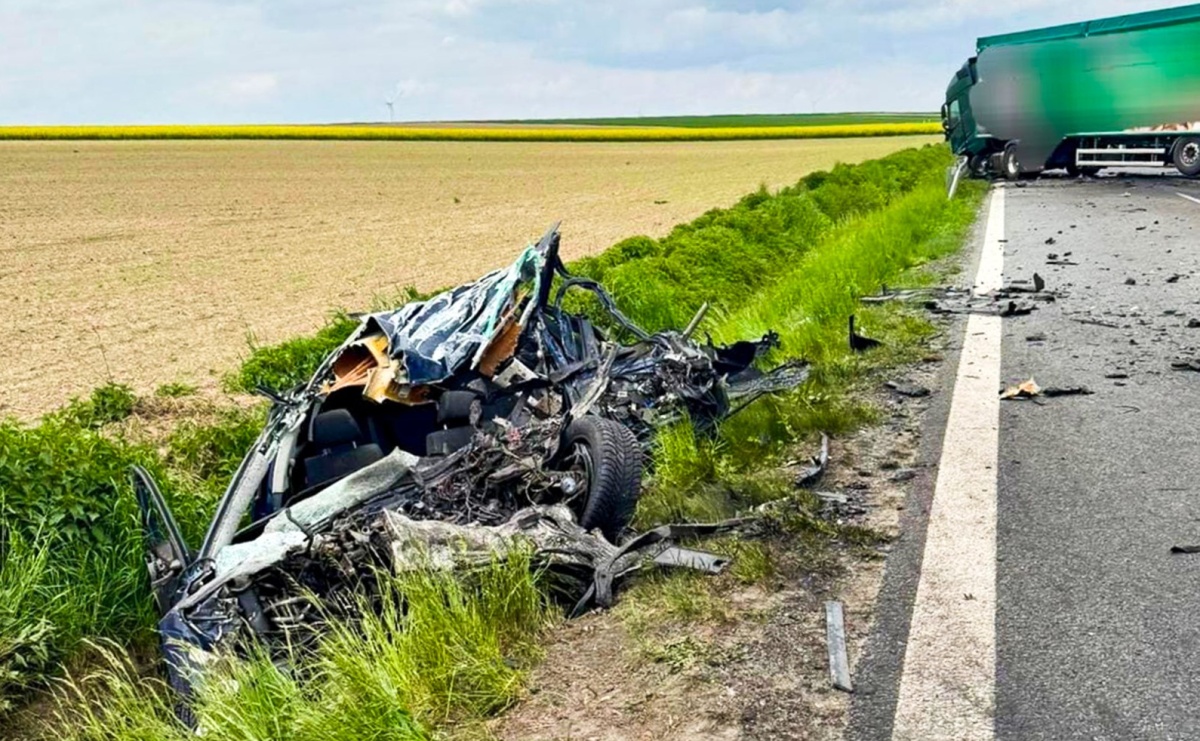 Tragiczny wypadek na DK 45. Nie żyje kierowca osobówki - Serwis informacyjny z Raciborza - naszraciborz.pl