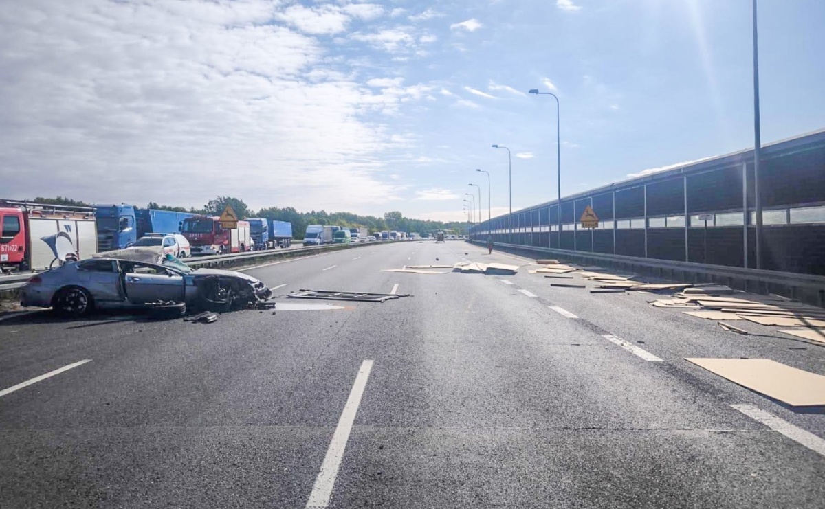 Tragiczny wypadek na autostradzie A4 w kierunku Katowic. Jedna osoba nie żyje - Serwis informacyjny z Raciborza - naszraciborz.pl