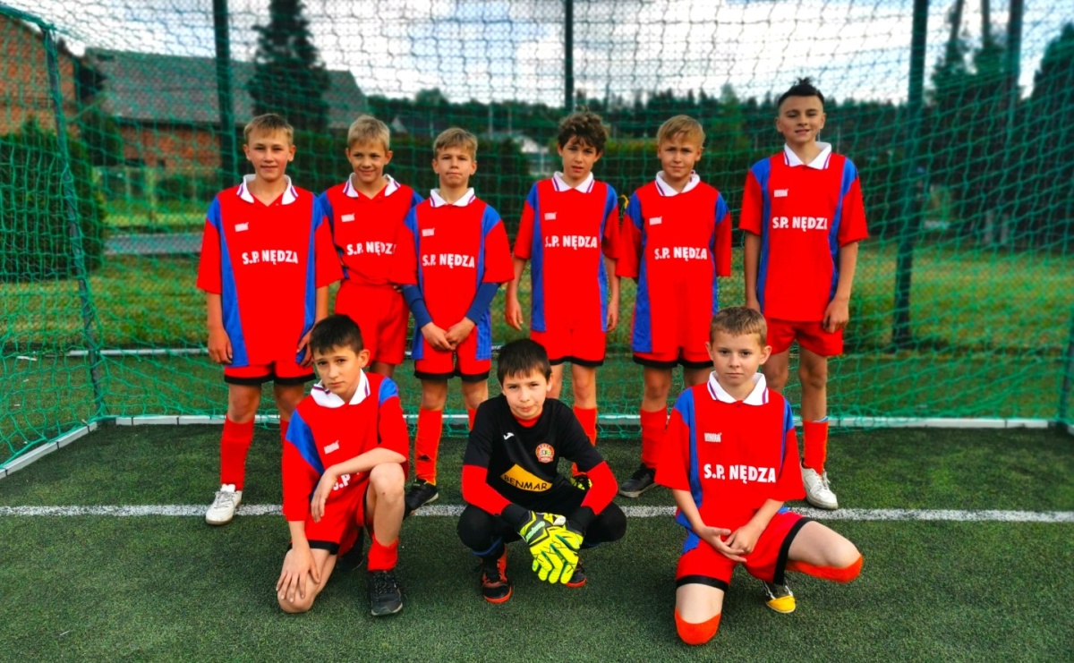 Igrzyska dzieci w piłce nożnej. Sukces Rudnika i Nędzy - Serwis informacyjny z Raciborza - naszraciborz.pl