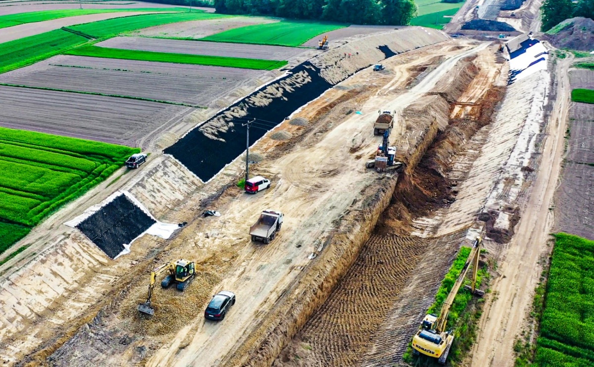 Nowy most na Odrze pod Raciborzem: inwestycja na półmetku. Przeprawa gotowa w 2027 roku - Serwis informacyjny z Raciborza - naszraciborz.pl